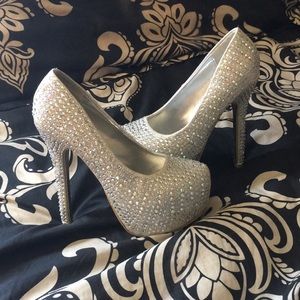 Silver diamond heels